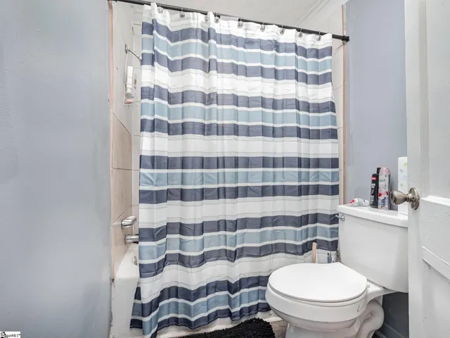 $350,000 | 17 Bridwell Avenue, Greenville, SC 29607