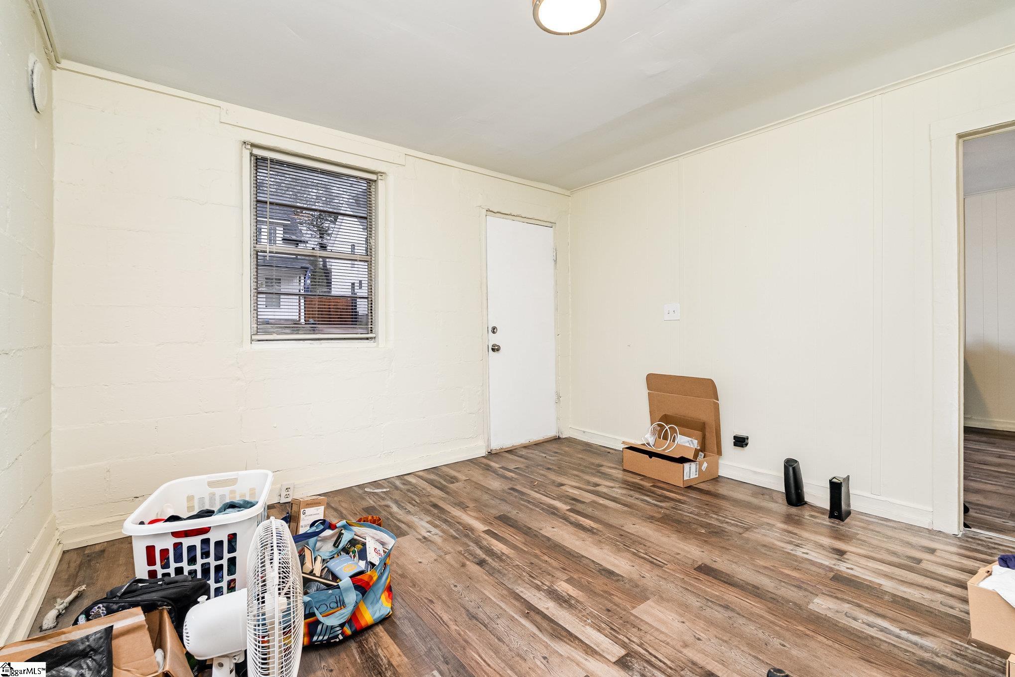 17 Bridwell Avenue Greenville, SC 29607 - Photo 19 of 32