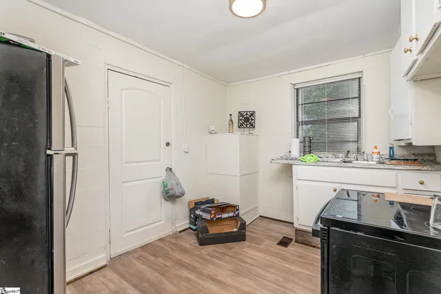 $350,000 | 17 Bridwell Avenue, Greenville, SC 29607