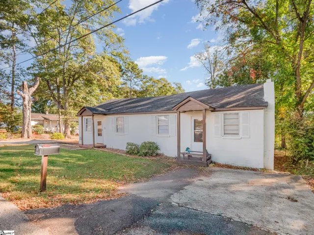 $350,000 | 17 Bridwell Avenue, Greenville, SC 29607