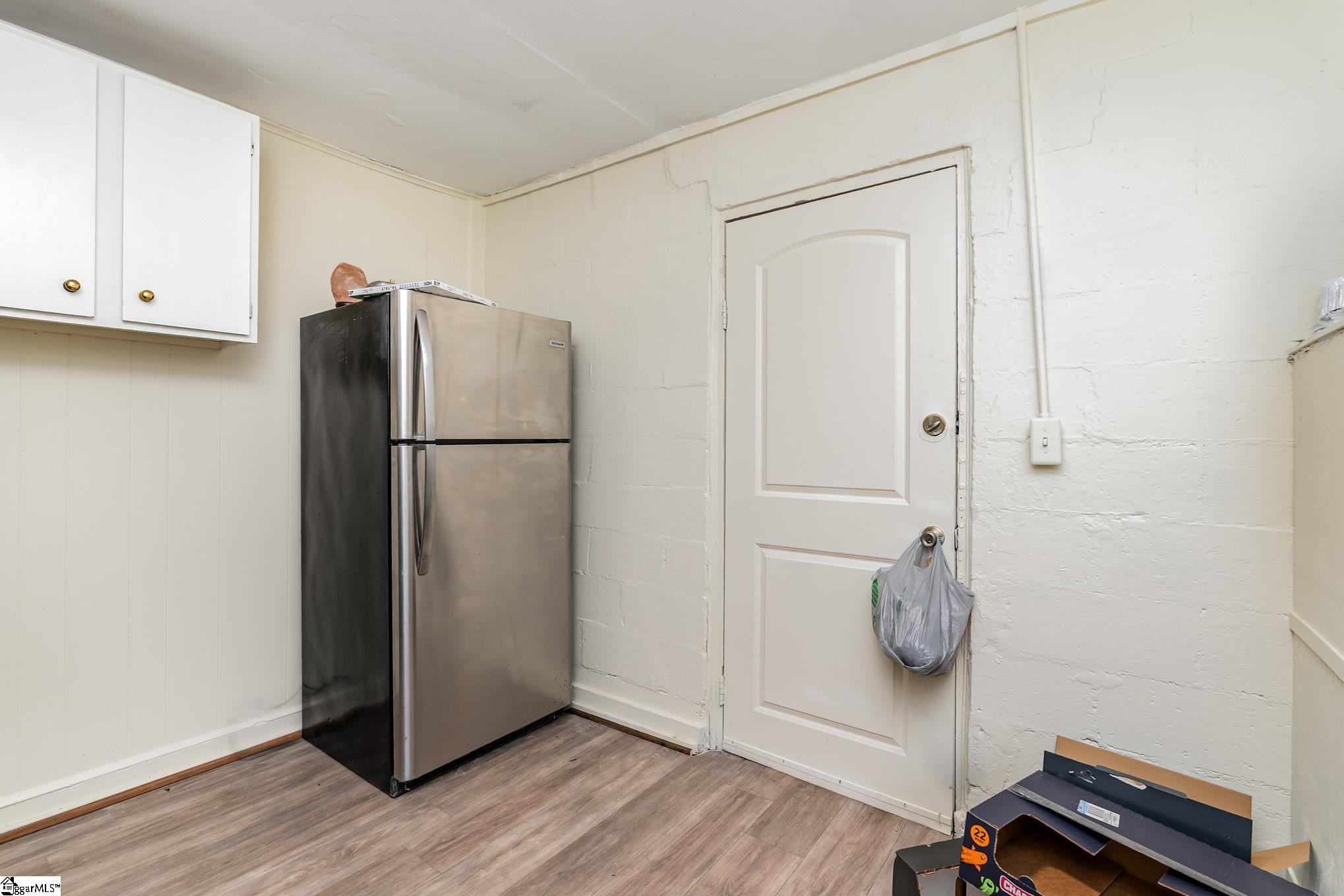 17 Bridwell Avenue Greenville, SC 29607 - Photo 22 of 32