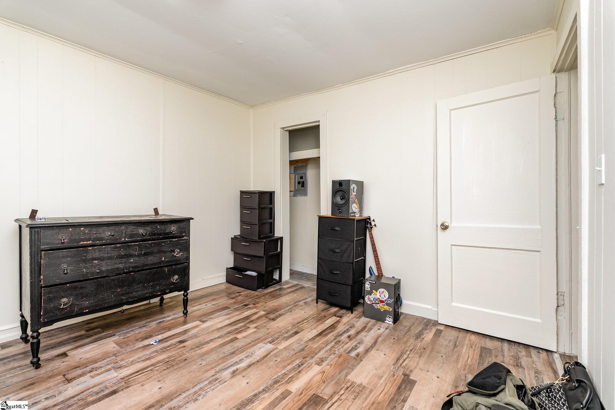 17 Bridwell Avenue Greenville, SC 29607 - Photo 25 of 32