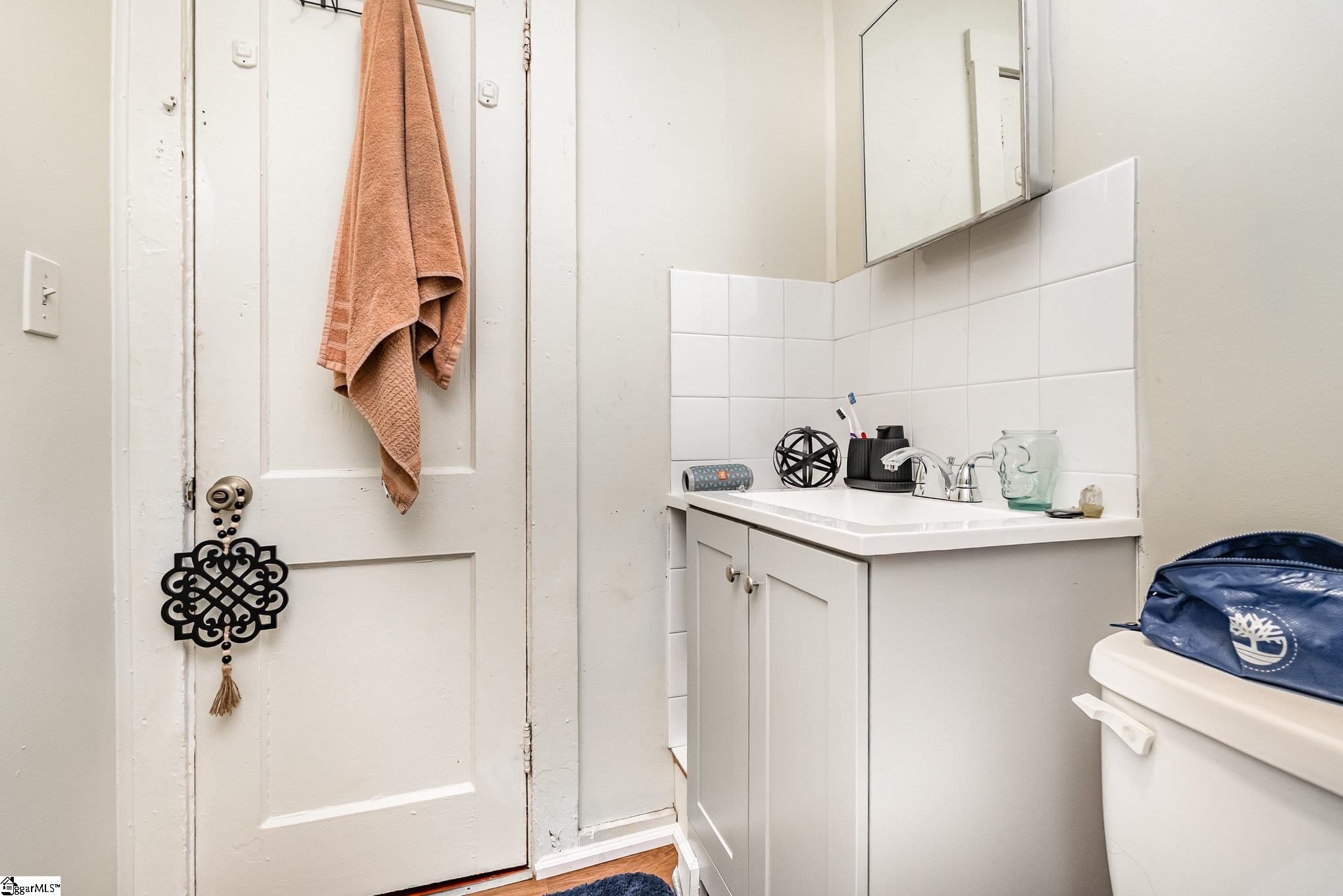 17 Bridwell Avenue Greenville, SC 29607 - Photo 30 of 32