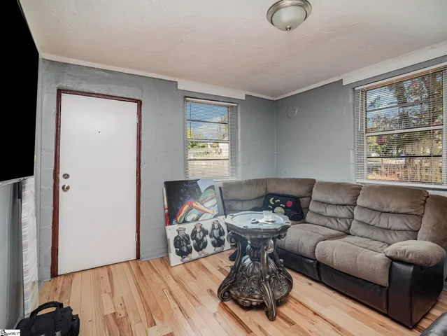 $350,000 | 17 Bridwell Avenue, Greenville, SC 29607