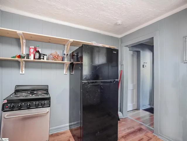 $350,000 | 17 Bridwell Avenue, Greenville, SC 29607