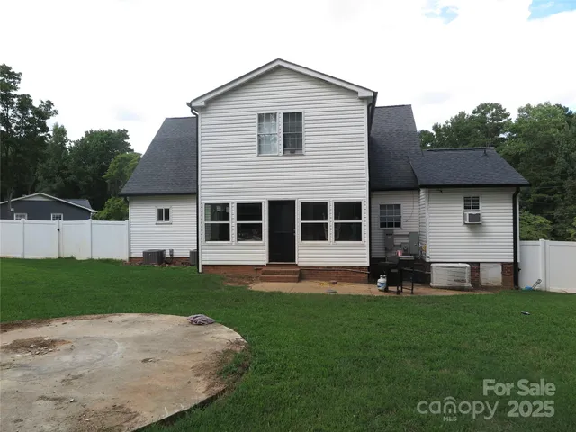 $349,900 | 4201 Graceway Drive, Gastonia, NC 28052