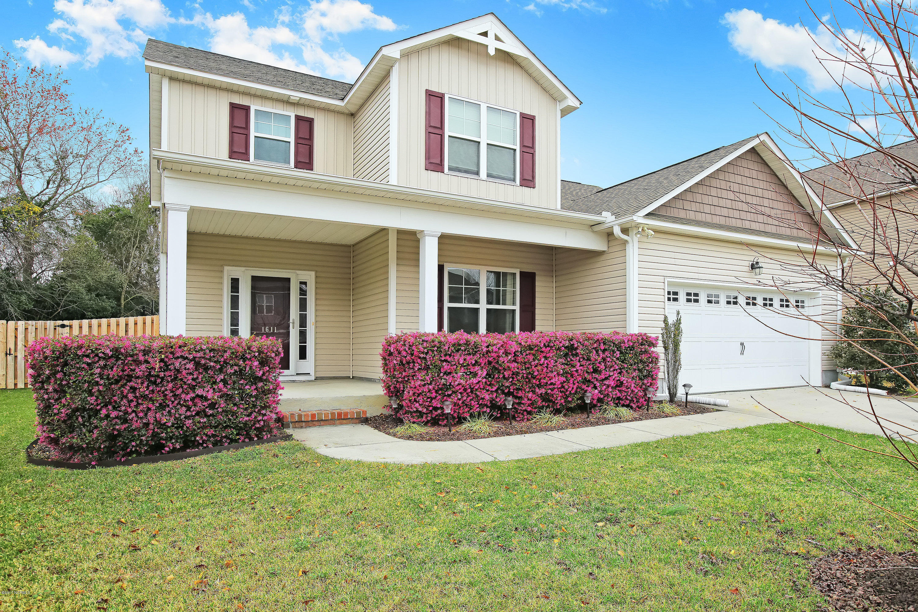 1611 Stones Edge Loop Road Wilmington, NC 28405 - Photo 1 of 29 1611StonesEdgeLoop-02