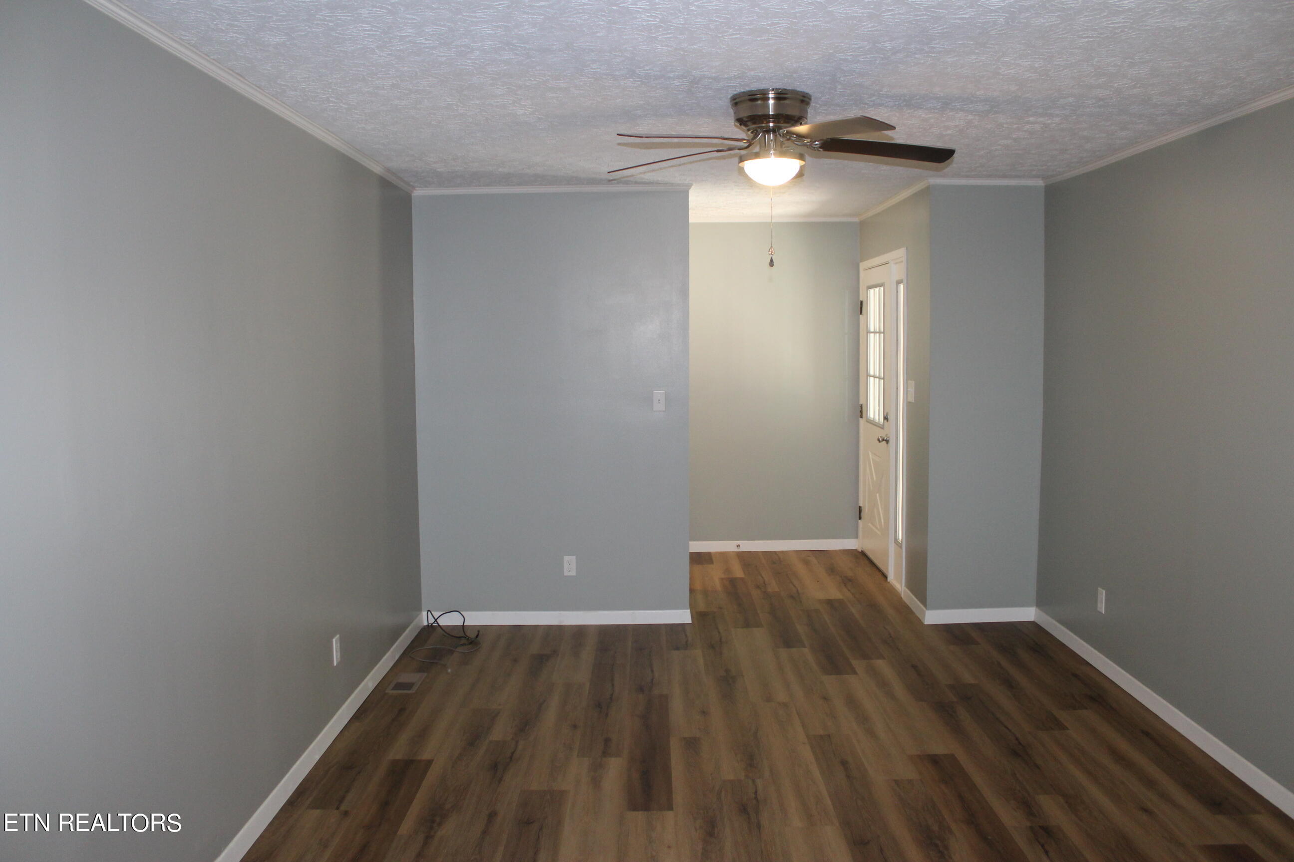 1044 Lincoln Road Jamestown, TN 38556 - Photo 9 of 31 009