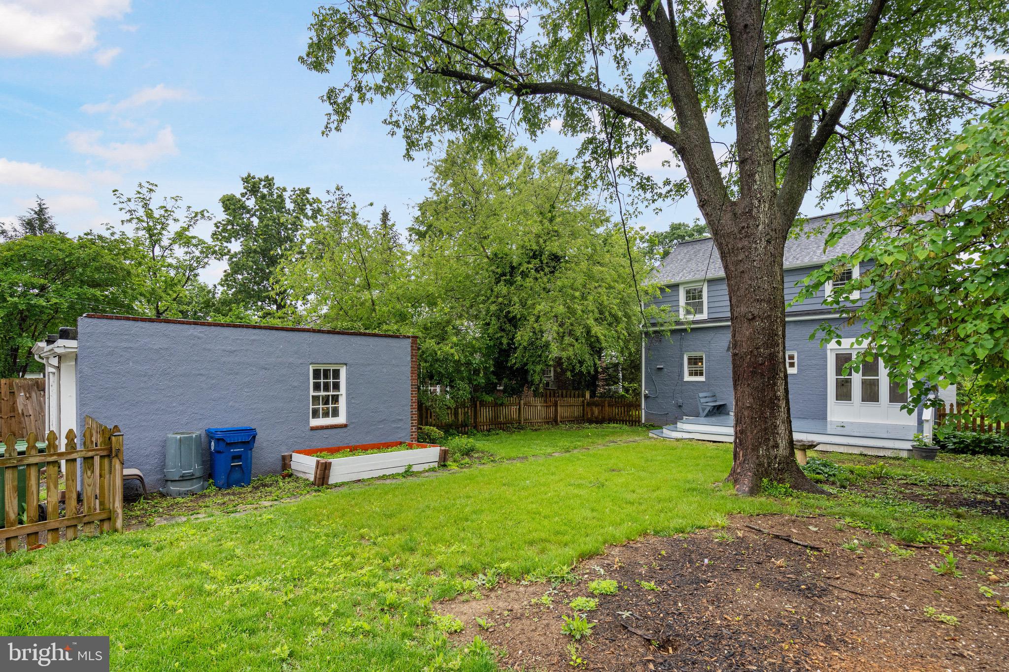 5311 Herring Run Drive Baltimore, MD 21214 - Photo 42 of 43 a backyard of a house with seating space