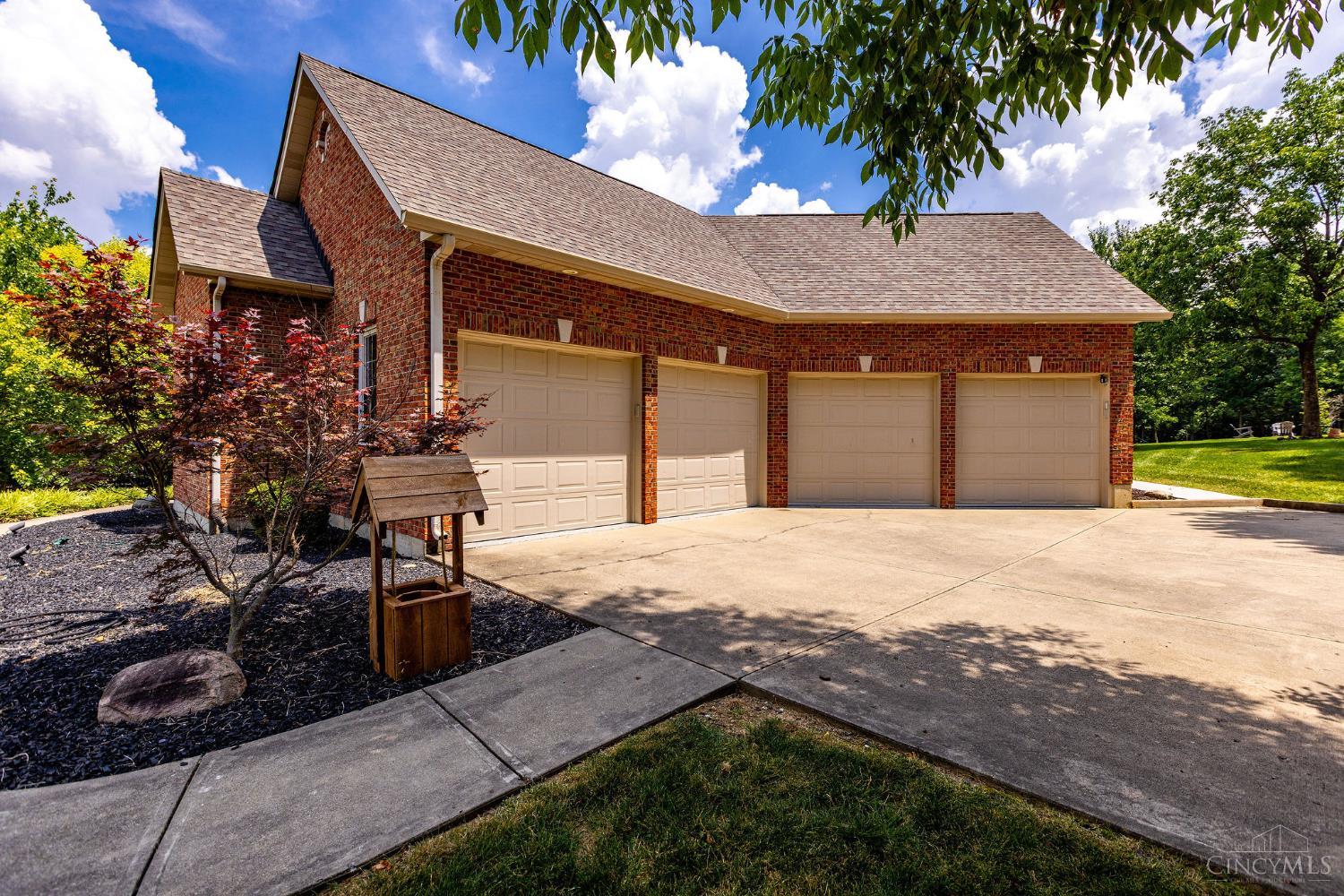 5774 Maud Hughes Road Middletown, OH 45044 - Photo 5 of 70