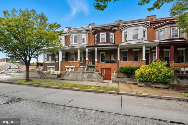 front view of house with a yard