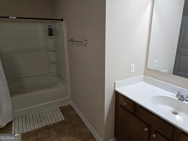 $2,800 | 7814 Bluefin Trail, Union City, GA 30291