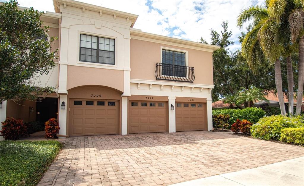 7231 Hamilton Road Bradenton, FL 34209 - Photo 2 of 27