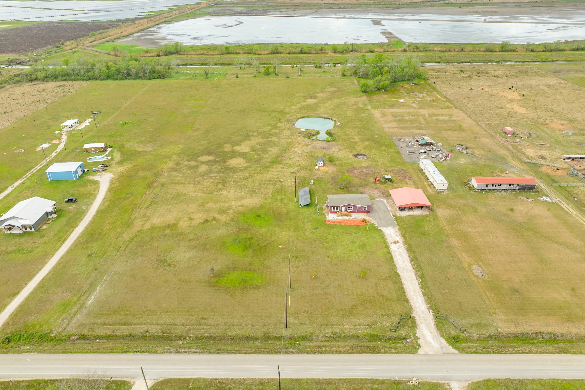 1886 County Road 212 Angleton, TX 77515 - Photo 35 of 36
