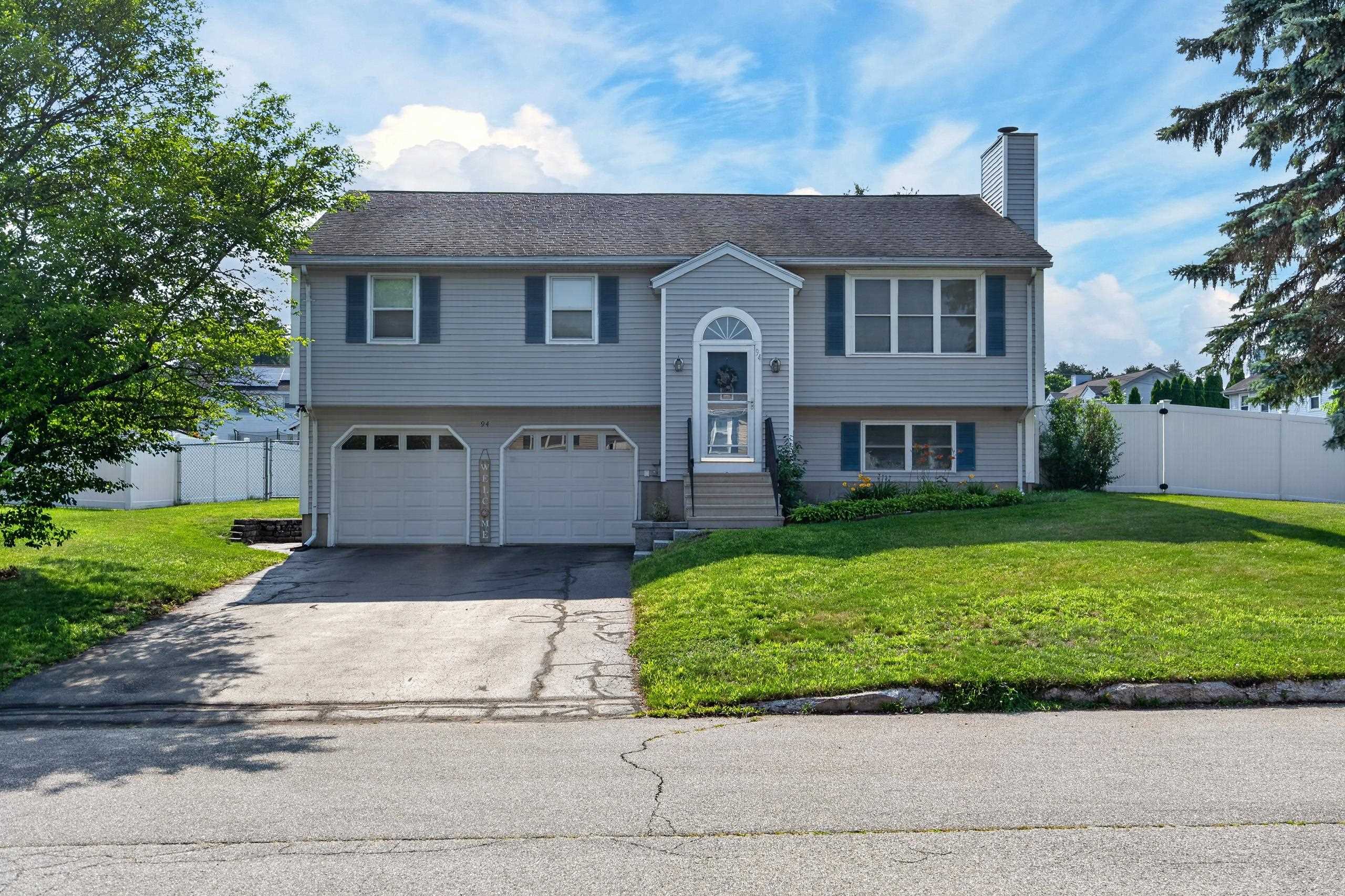 94 Pullman Street Manchester, NH 03103 - Photo 1 of 37