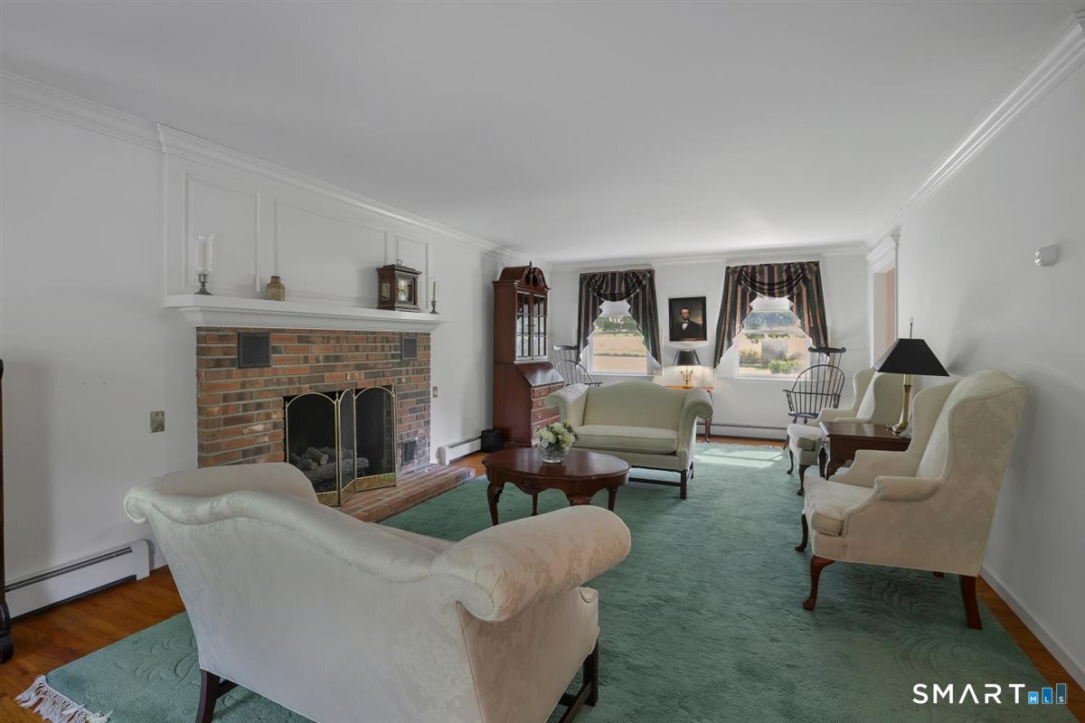 1 East Gate Road Danbury, CT 06811 - Photo 18 of 40 Living room W/ Fireplace