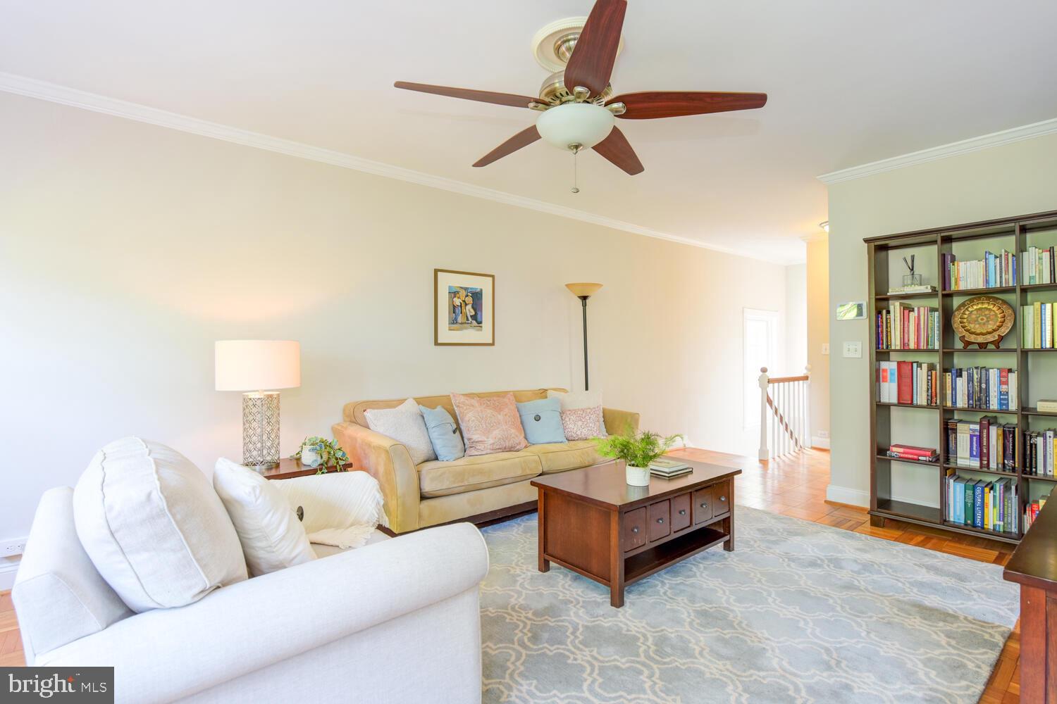 3236 Gunston Road, Unit 722 Alexandria, VA 22302 - Photo 11 of 20 Gallery Image 11