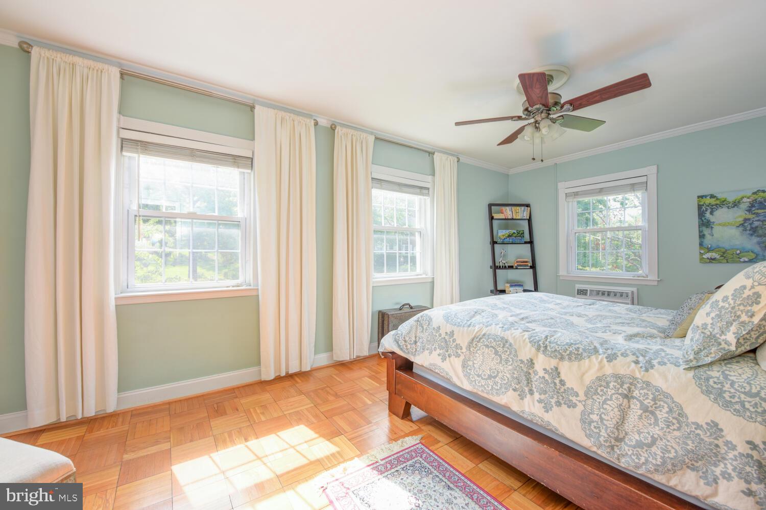 3236 Gunston Road, Unit 722 Alexandria, VA 22302 - Photo 6 of 20 Gallery Image 6