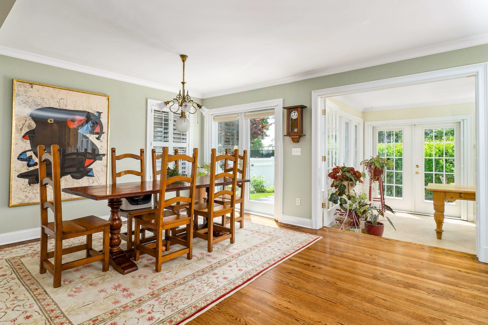 33 Pine Point Road Rowayton, CT 06853 - Photo 10 of 28 a very nice looking dining room with furniture window and wooden floor