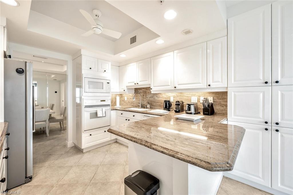7225 Pelican Bay Boulevard, Unit 2004 Naples, FL 34108 - Photo 8 of 43