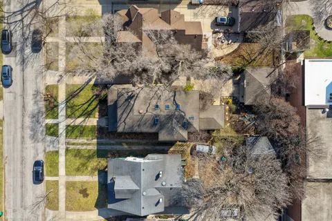 511 North Grove Avenue, Oak Park, IL 60302
