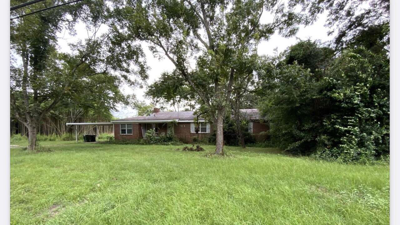 3915 Hartley Bridge Road Macon, GA 31216 - Photo 1 of 1