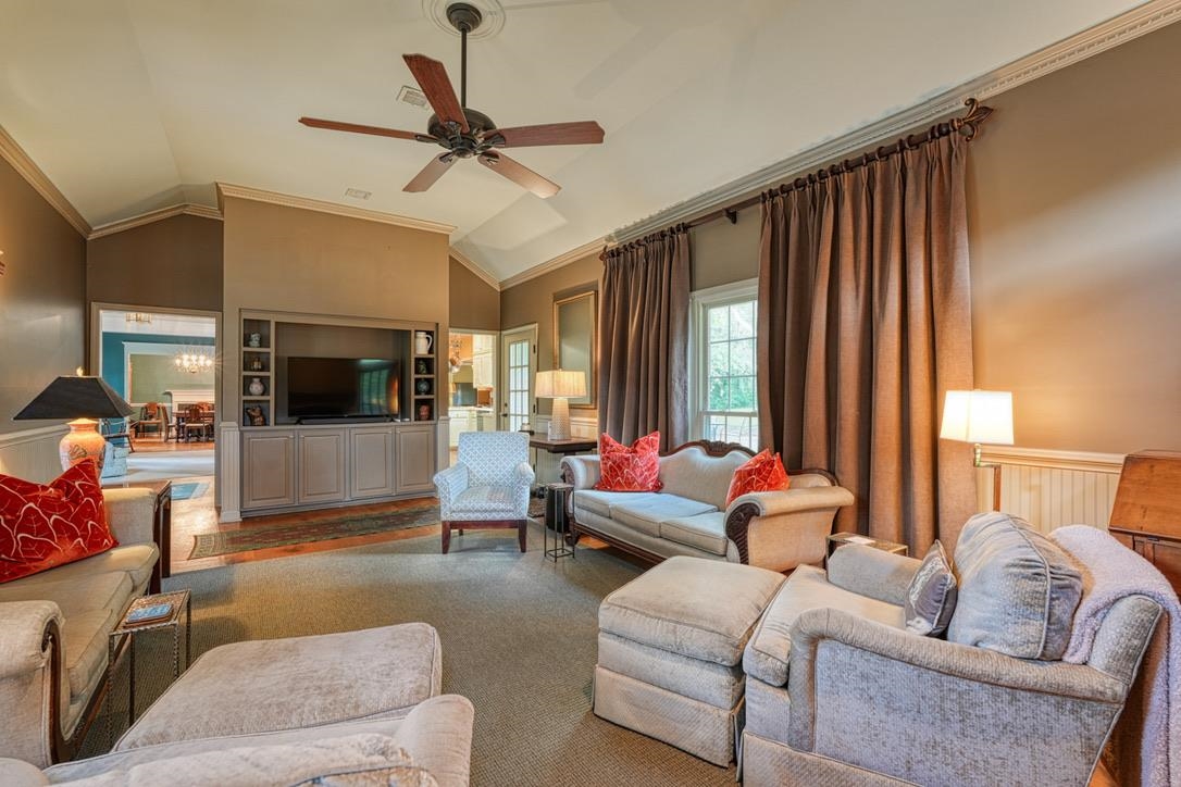 348 Round Ridge Road Spartanburg, SC 29302 - Photo 8 of 36 Gallery Image 8