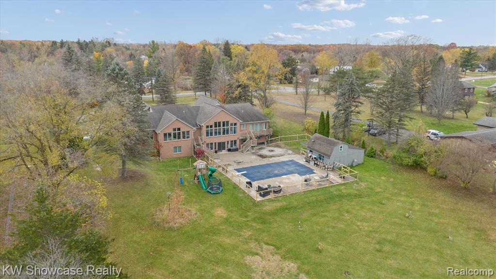 1112 West Cook Road Grand Blanc, MI 48439 - Photo 57 of 63 Gallery Image 57