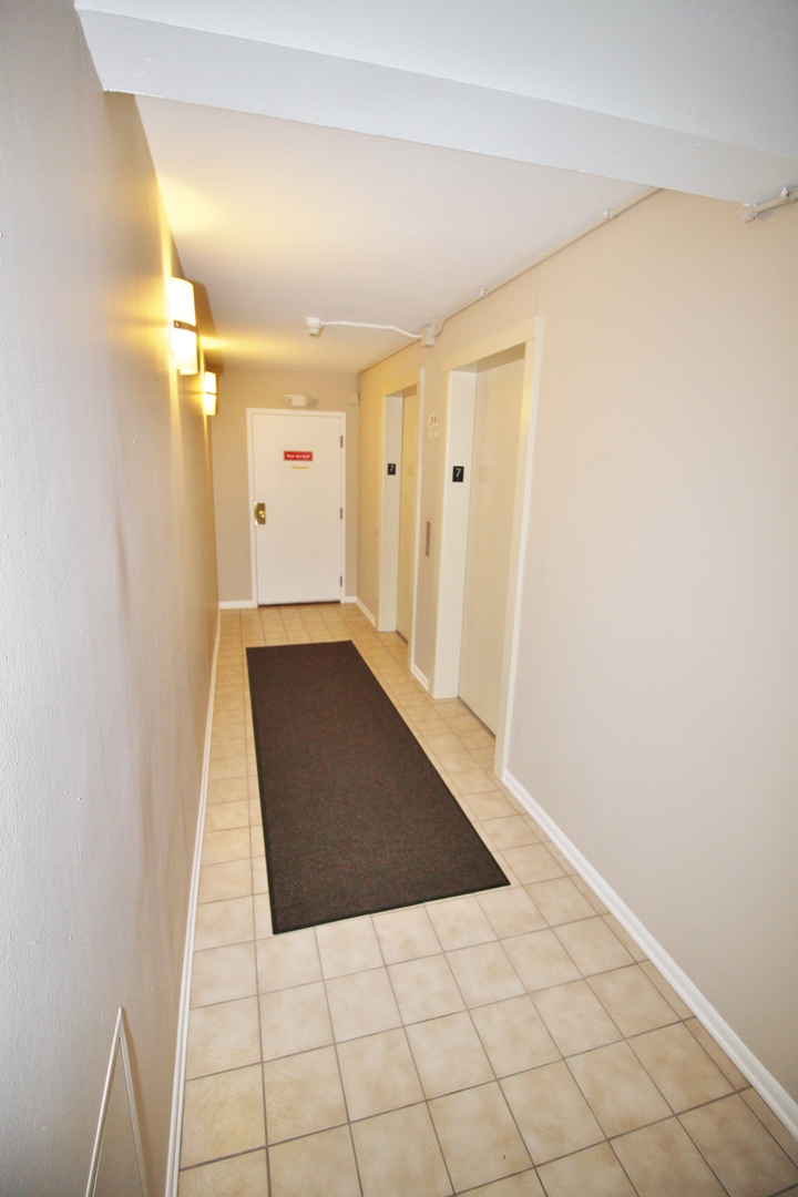 9001 Golf Road, Unit 7C Des Plaines, IL 60016 - Photo 21 of 24