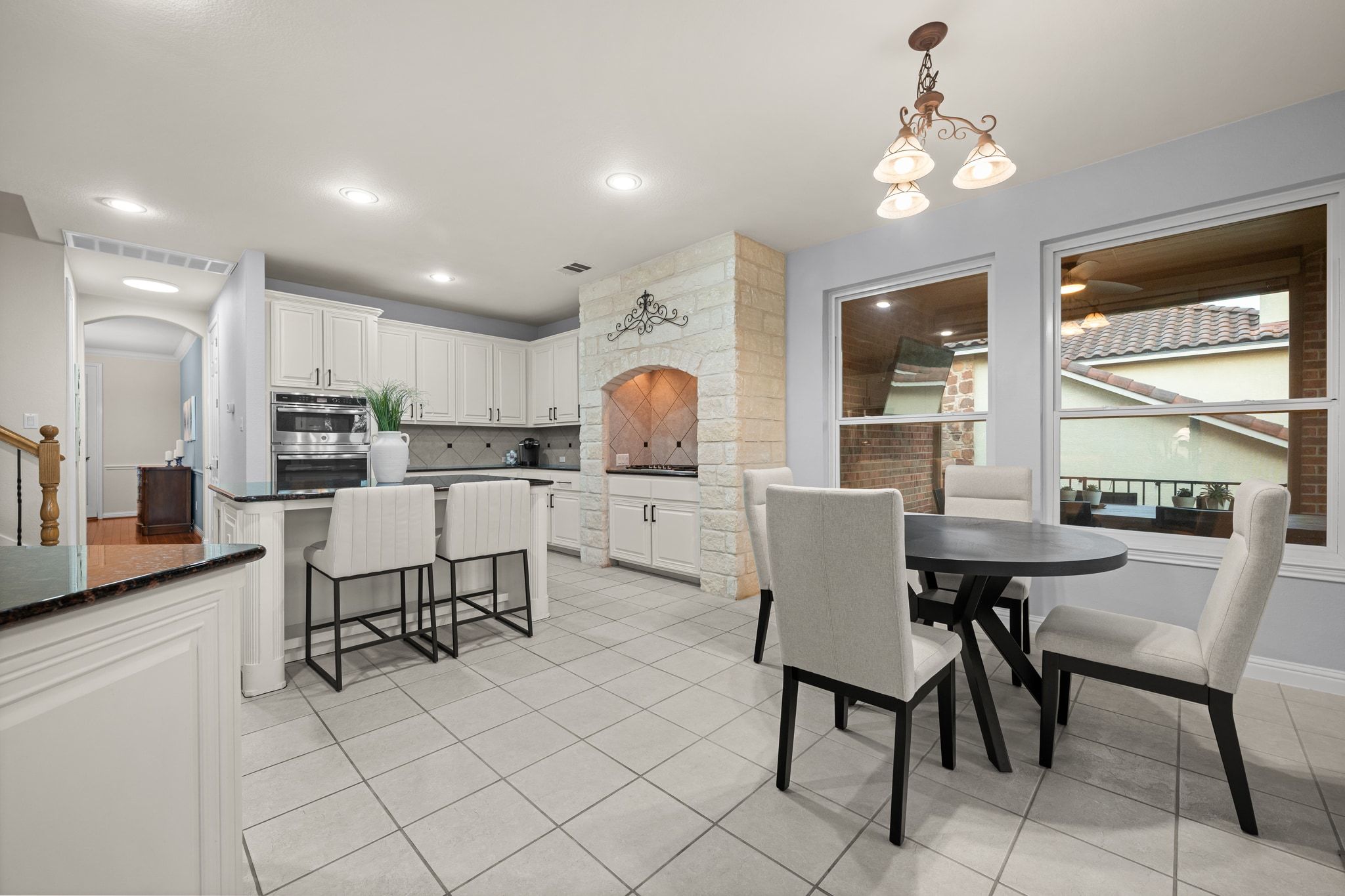 15021 Spillman Ranch Loop Austin, TX 78738 - Photo 12 of 40