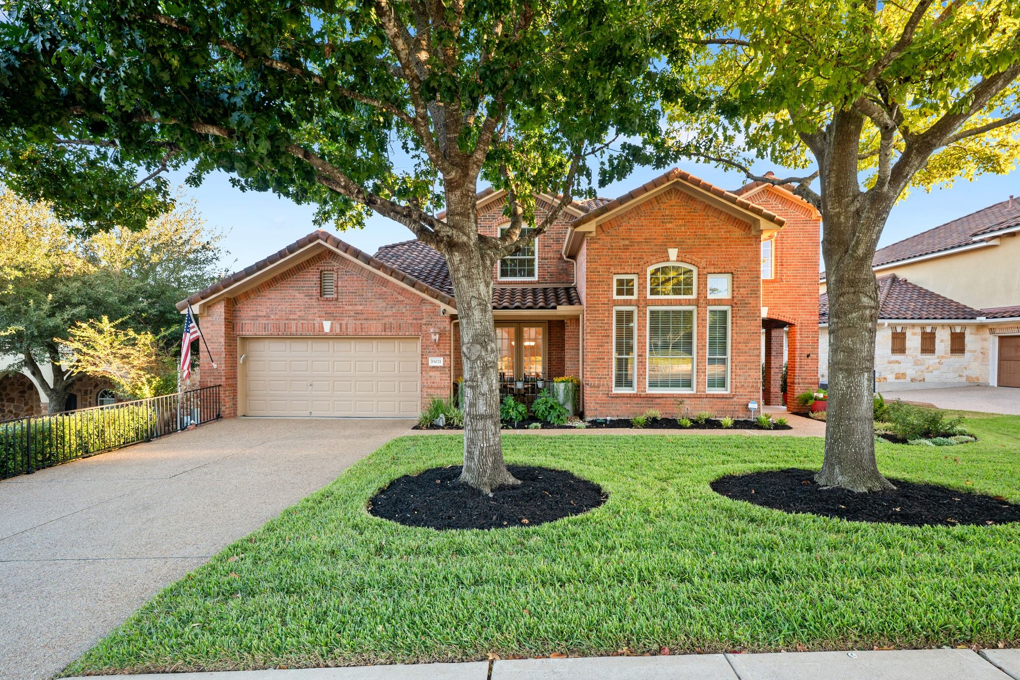 15021 Spillman Ranch Loop Austin, TX 78738 - Photo 4 of 40