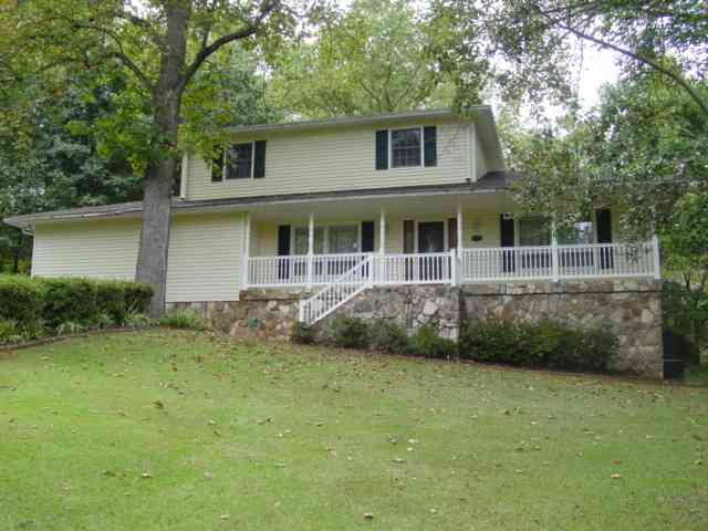 311 Hillandale Road Seneca, SC 29672 - Photo 1 of 25 Gallery Image 1
