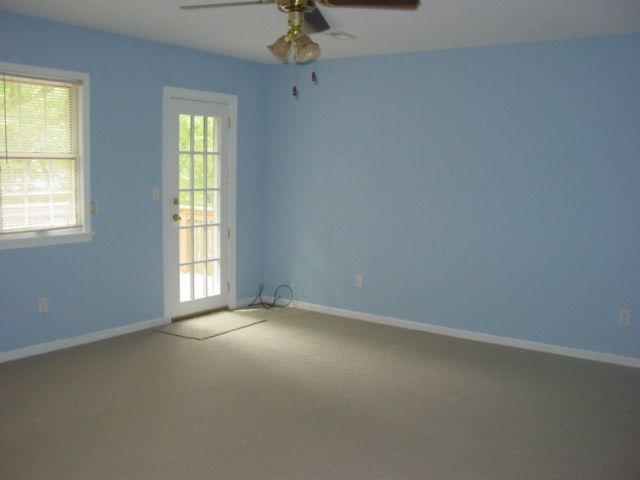 311 Hillandale Road Seneca, SC 29672 - Photo 13 of 25 Gallery Image 13