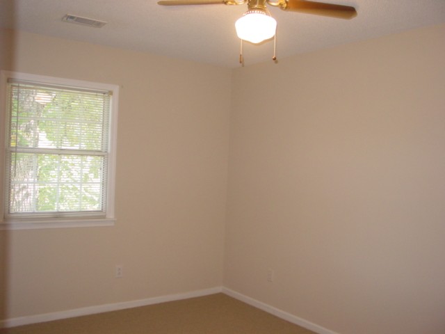 311 Hillandale Road Seneca, SC 29672 - Photo 15 of 25 Gallery Image 15