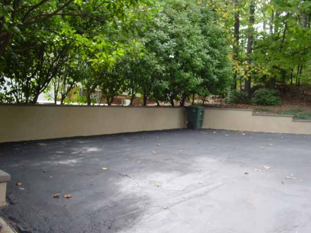 311 Hillandale Road Seneca, SC 29672 - Photo 2 of 25 Gallery Image 2