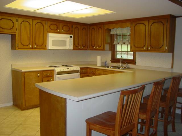 311 Hillandale Road Seneca, SC 29672 - Photo 6 of 25 Gallery Image 6