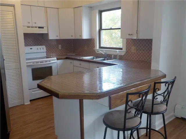 $1,600 | 1014 Park Avenue, Unit 1, Woonsocket, RI 02895