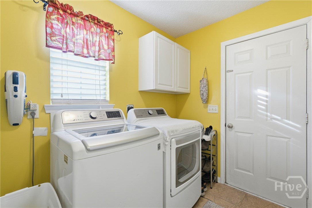 8 Sundance Court Pooler, GA 31322 - Photo 18 of 37 Laundry in mudroom to garage