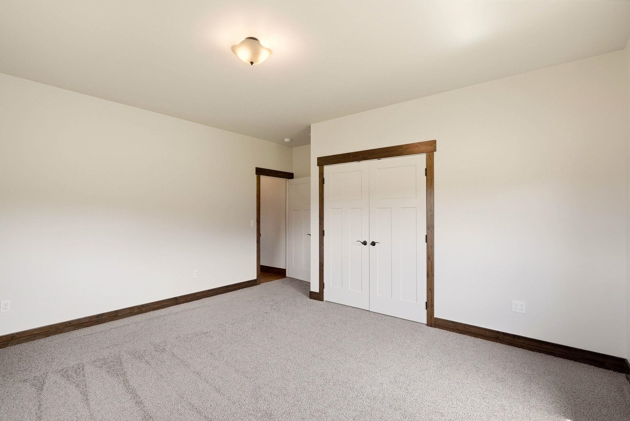 10638 South Hangman Valley Road Spokane, WA 99224 - Photo 34 of 49