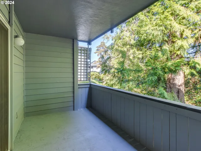 $185,000 | 16738 Southwest Gleneagle Drive, Unit 44G, Sherwood, OR 97140