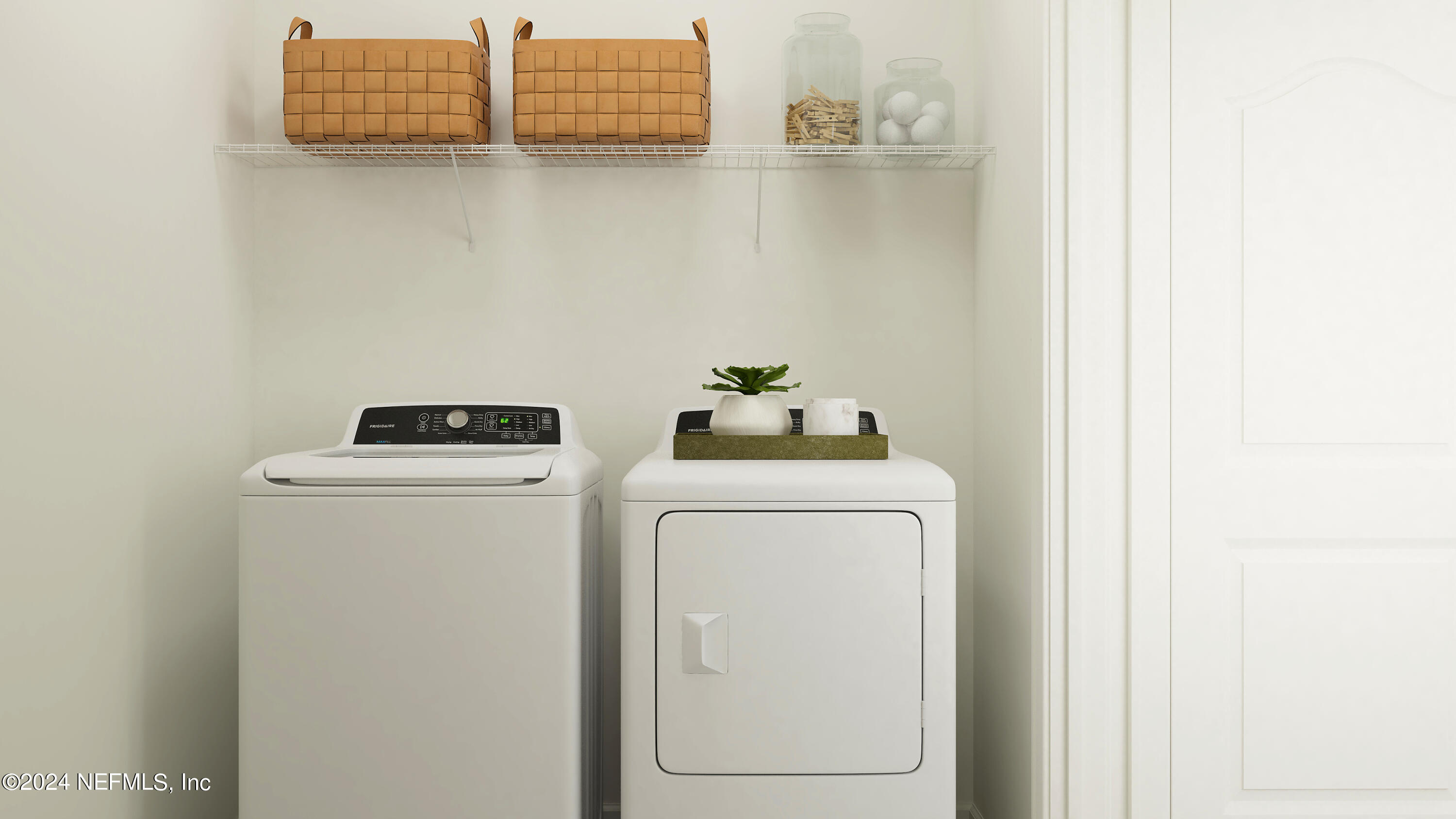 77 River Strand Lane St. Augustine, FL 32084 - Photo 13 of 24 a utility room with dryer and washer
