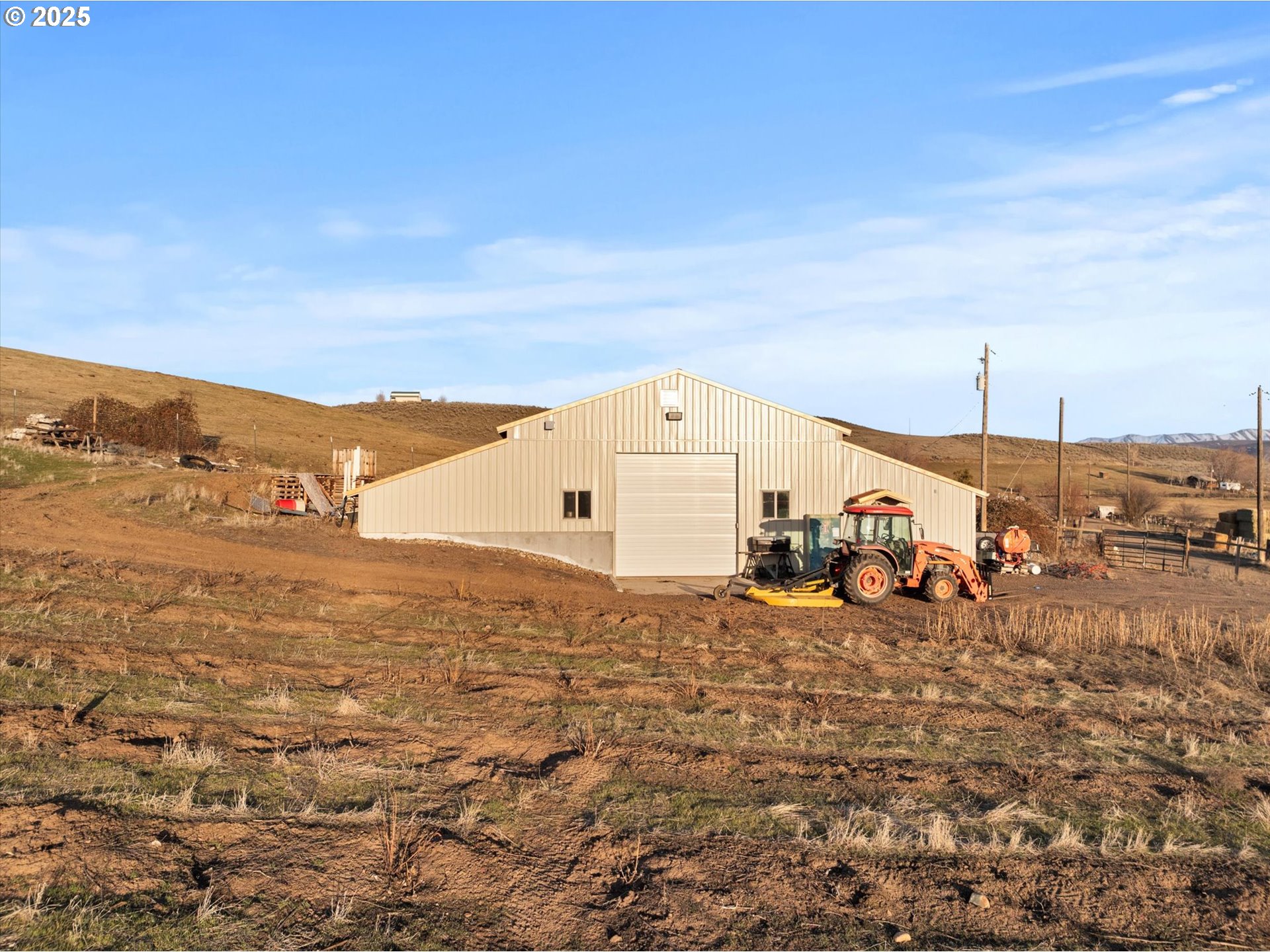 42759 Moody Road Richland, OR 97870 - Photo 24 of 27 a view of a ocean view