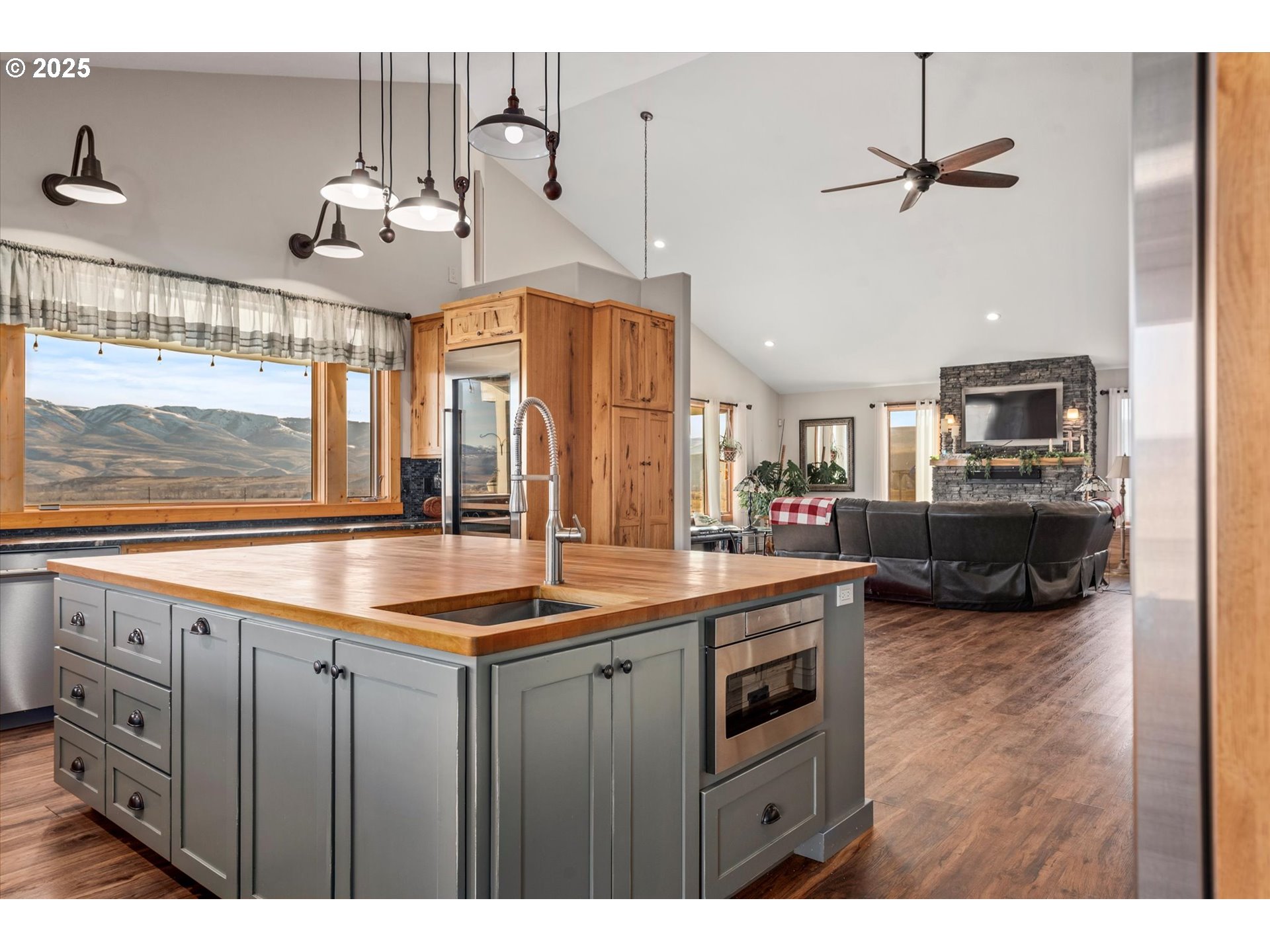 42759 Moody Road Richland, OR 97870 - Photo 9 of 27 a kitchen with a counter space a sink and appliances