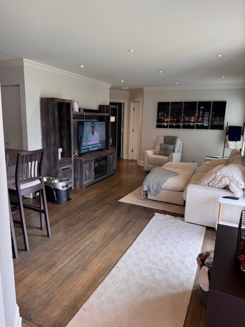 1955 Stillwater Road Arlington Heights, IL 60004 - Photo 4 of 36