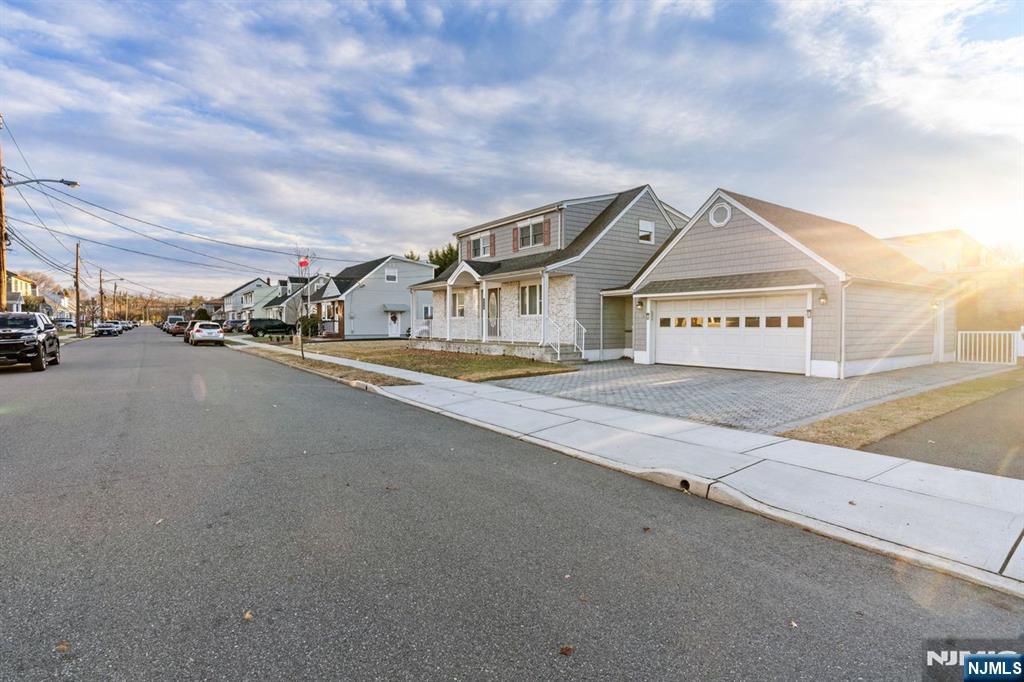 816 Morton Street East Rutherford, NJ 07073 - Photo 2 of 30