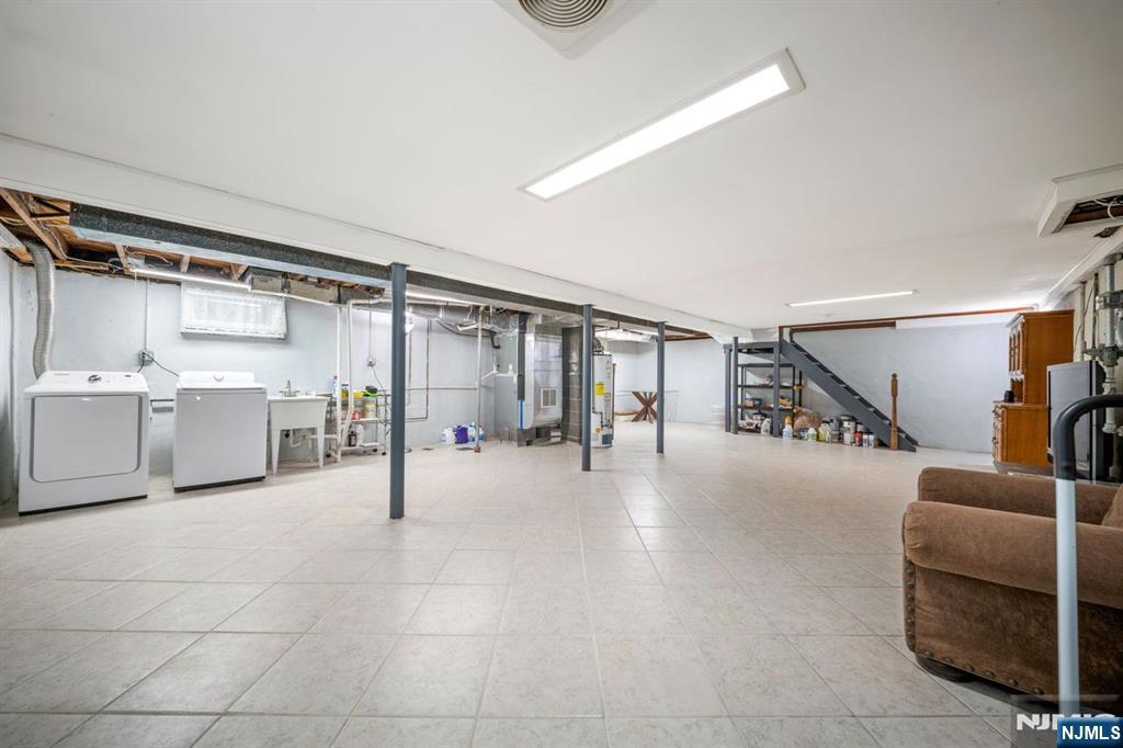 816 Morton Street East Rutherford, NJ 07073 - Photo 26 of 30