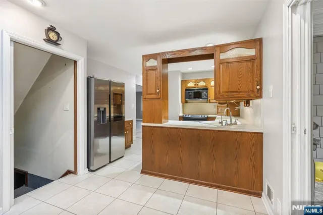 $4,500 | 816 Morton Street, East Rutherford, NJ 07073