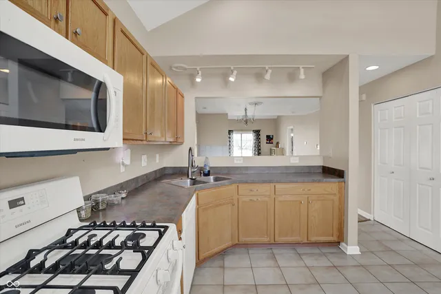 $240,000 | 12791 Brewton Street, Fishers, IN 46038