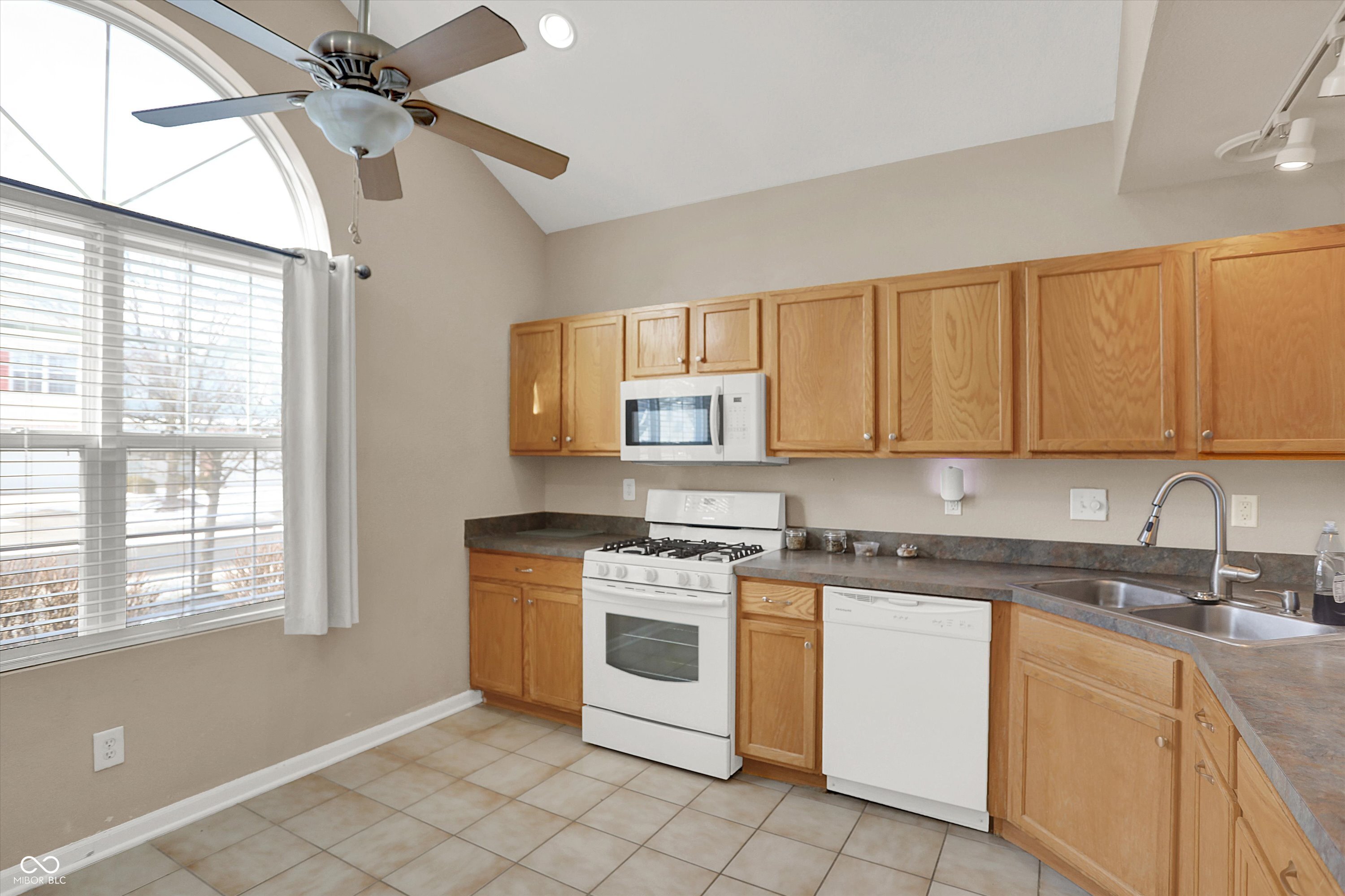 12791 Brewton Street Fishers, IN 46038 - Photo 20 of 42