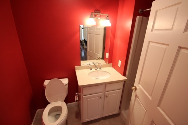 210 Chickering Road, Unit 308 North Andover, MA 01845 - Photo 10 of 16 Gallery Image 10